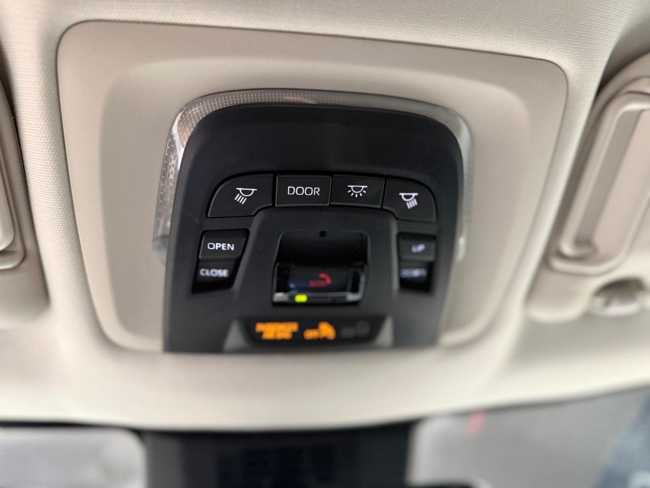 2024 Toyota Corolla LE CVT - Photo #17