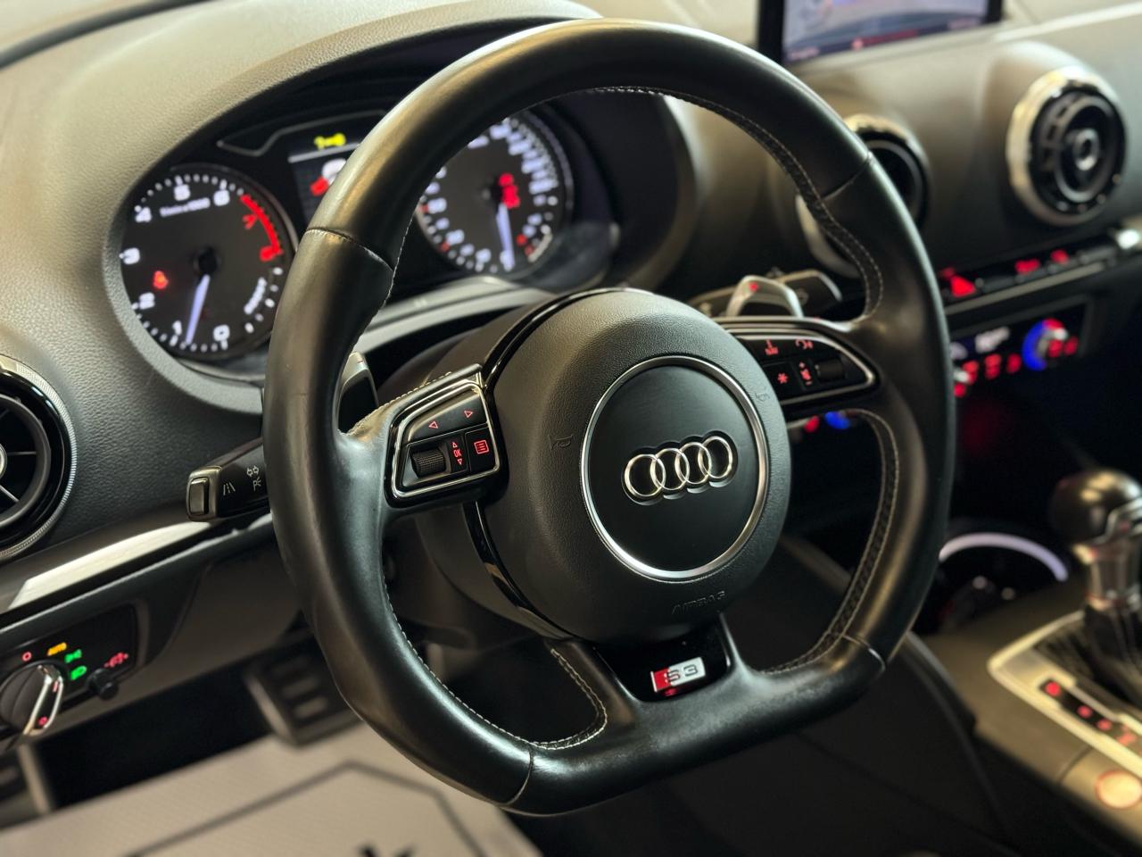 2015 Audi S3 TECHNIK PRESTIGE|NAV|BSM|B&0 SOUND| - Photo #11