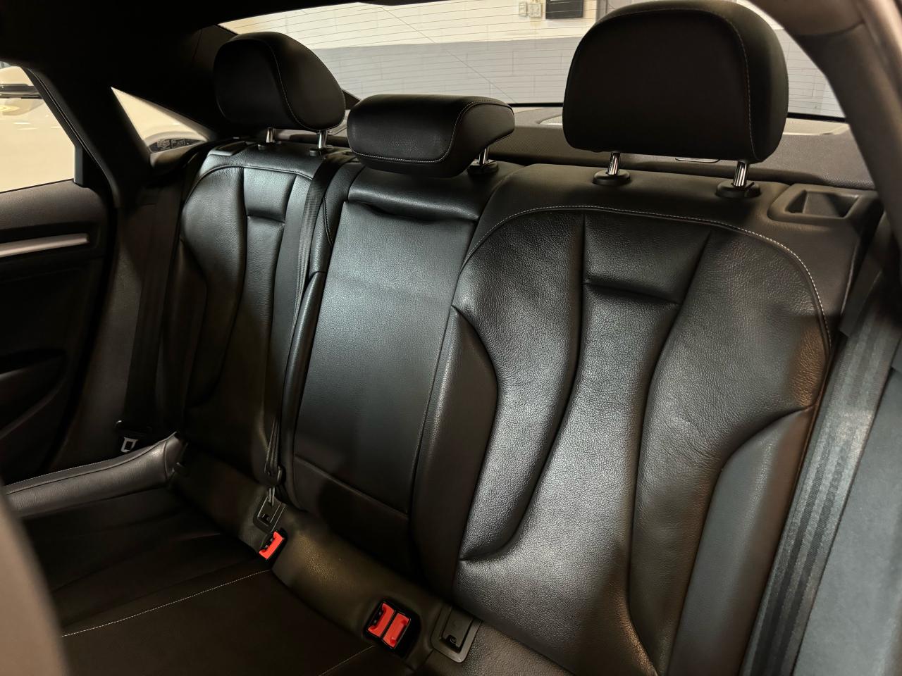 2015 Audi S3 TECHNIK PRESTIGE|NAV|BSM|B&0 SOUND| - Photo #27