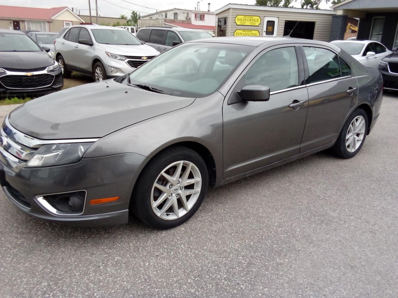 Used 2012 Ford Fusion SEL for sale in Leamington, ON