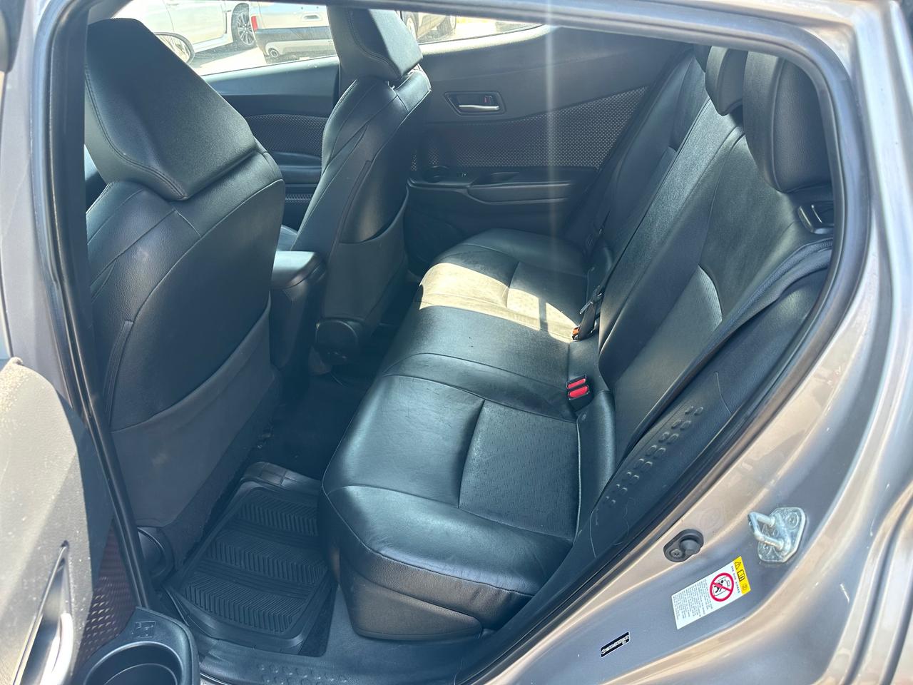 2019 Toyota C-HR  Photo