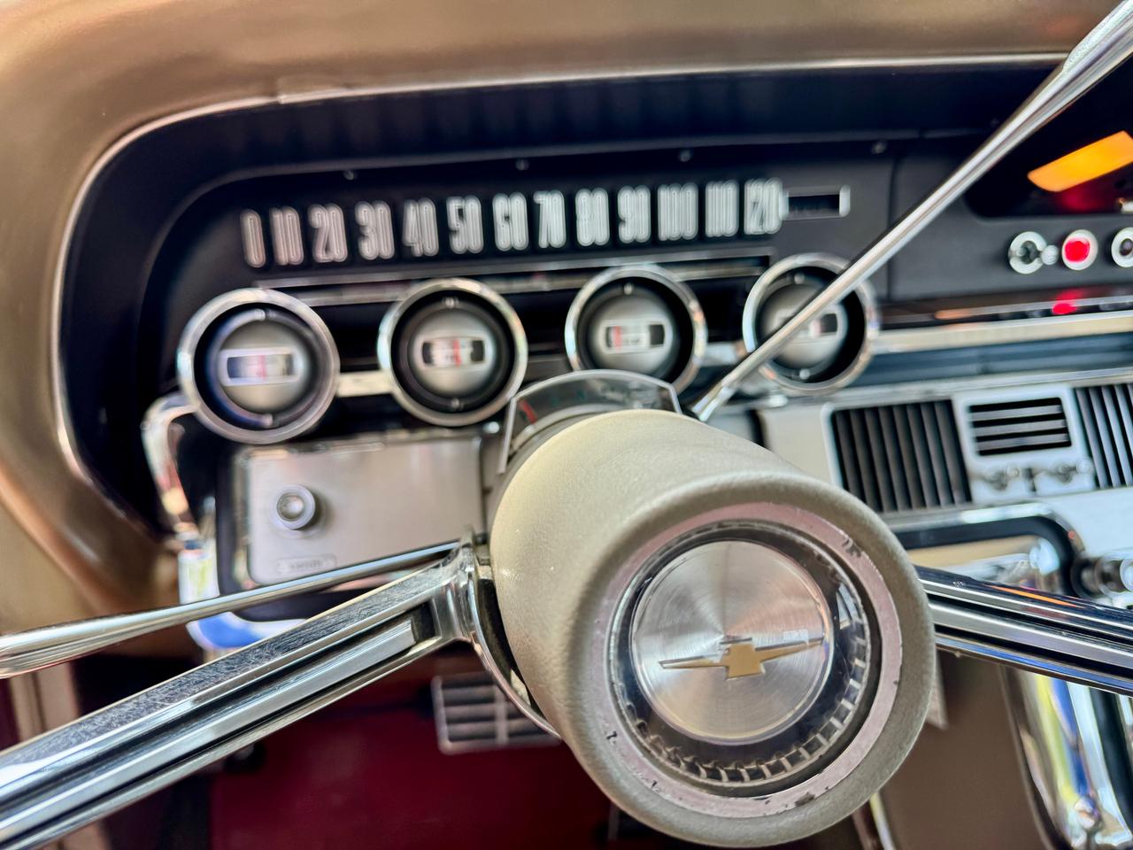 1964 Ford Thunderbird Hardtop 390 V8 4BBL Photo