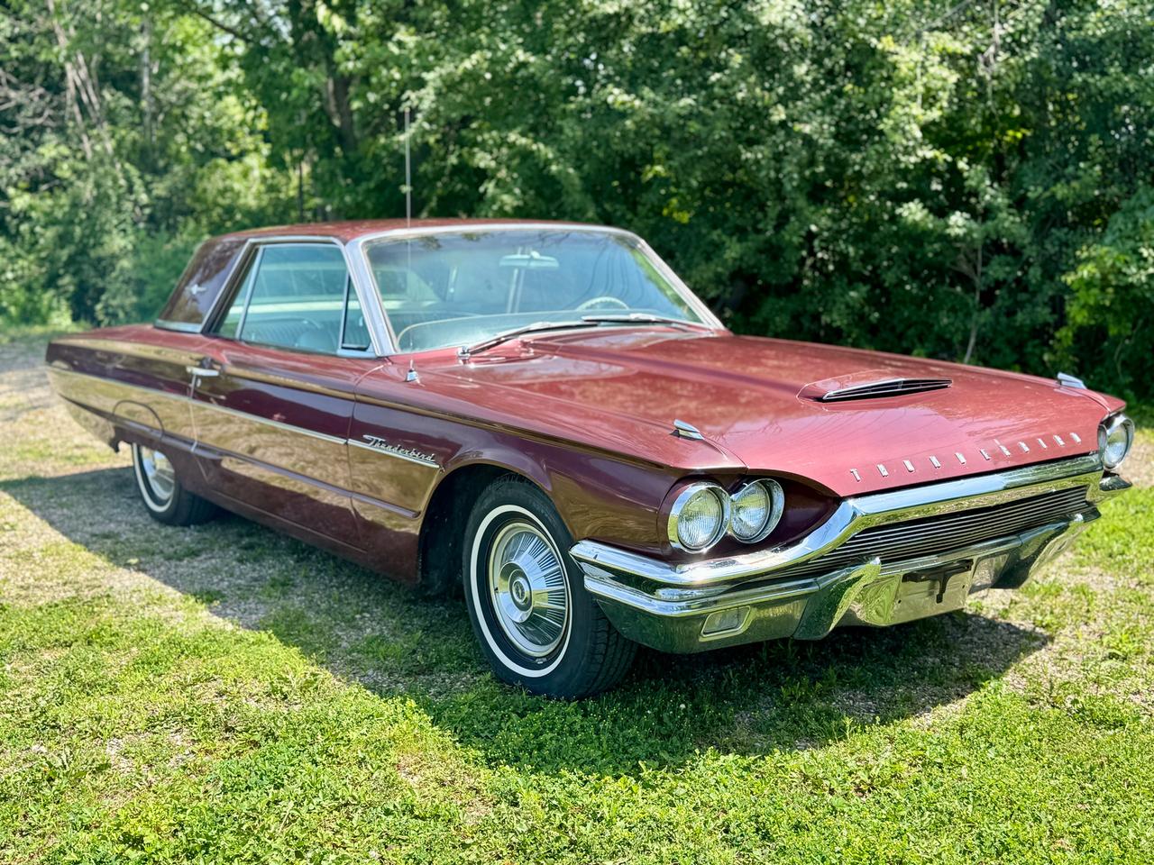 1964 Ford Thunderbird Hardtop 390 V8 4BBL - Photo #1