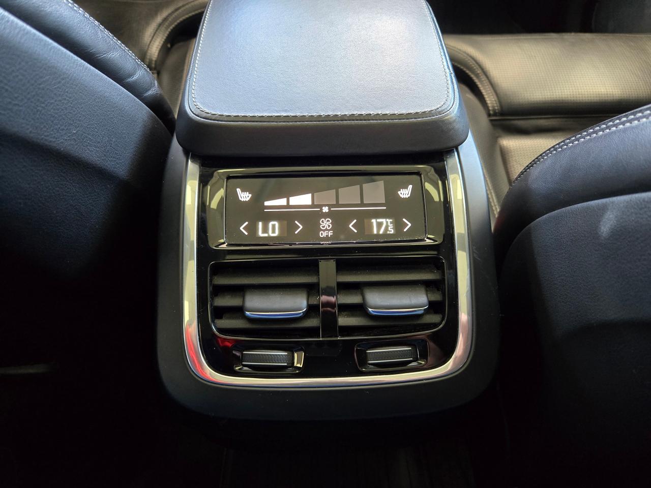 2017 Volvo XC90 T6 Inscription | ALL CREDIT ACCEPTED!! - Photo #20