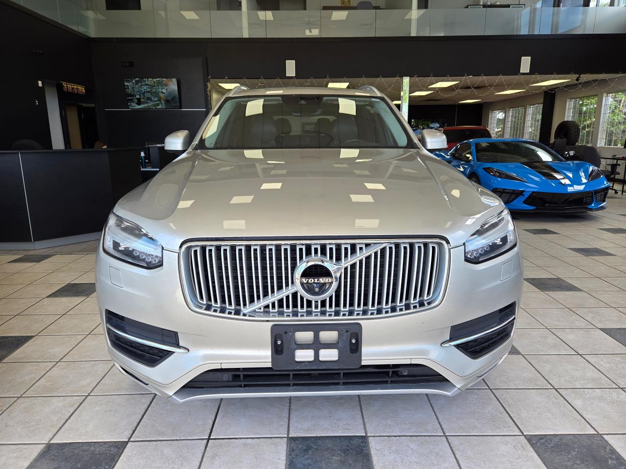2017 Volvo XC90 T6 Inscription | ALL CREDIT ACCEPTED!! - Photo #2