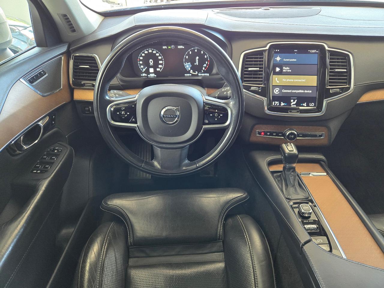 2017 Volvo XC90 T6 Inscription | ALL CREDIT ACCEPTED!! - Photo #12
