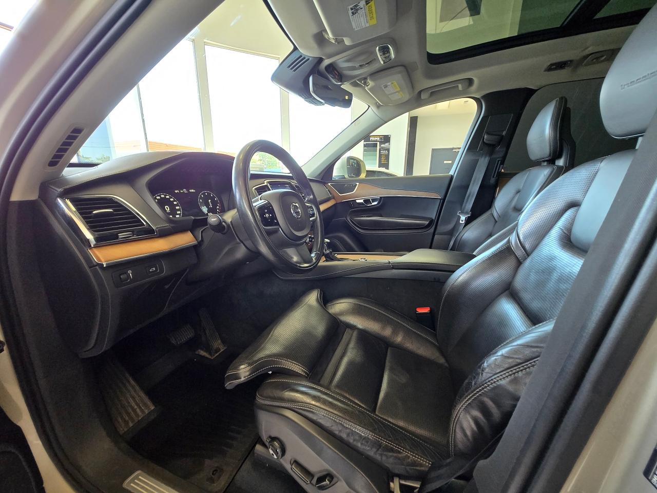 2017 Volvo XC90 T6 Inscription | ALL CREDIT ACCEPTED!! - Photo #9