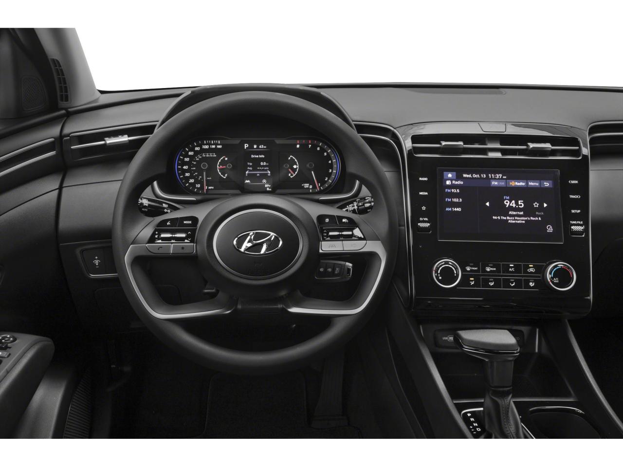2022 Hyundai Tucson Essential Photo4