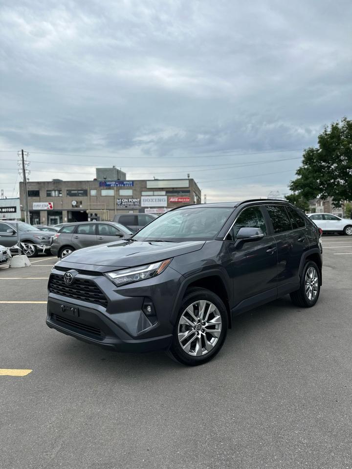 2023 Toyota RAV4 XLE Premium