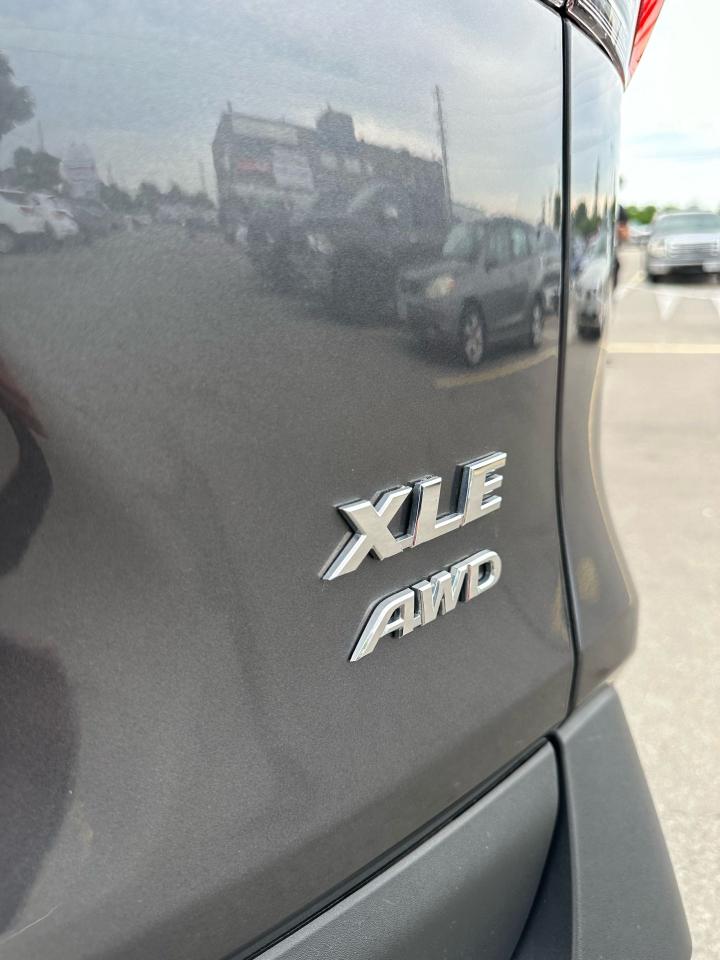 2023 Toyota RAV4 XLE Premium - Photo #13