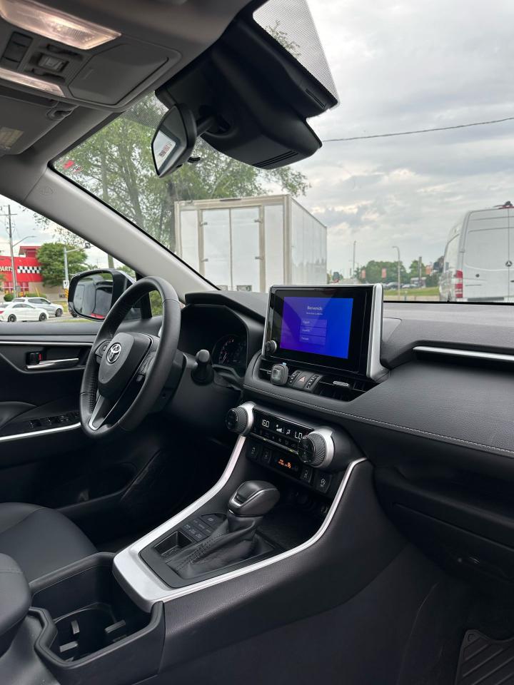 2023 Toyota RAV4 XLE Premium - Photo #17