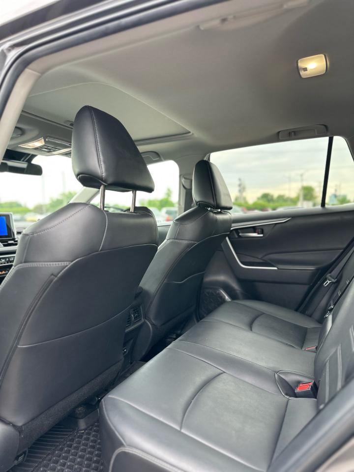 2023 Toyota RAV4 XLE Premium - Photo #11