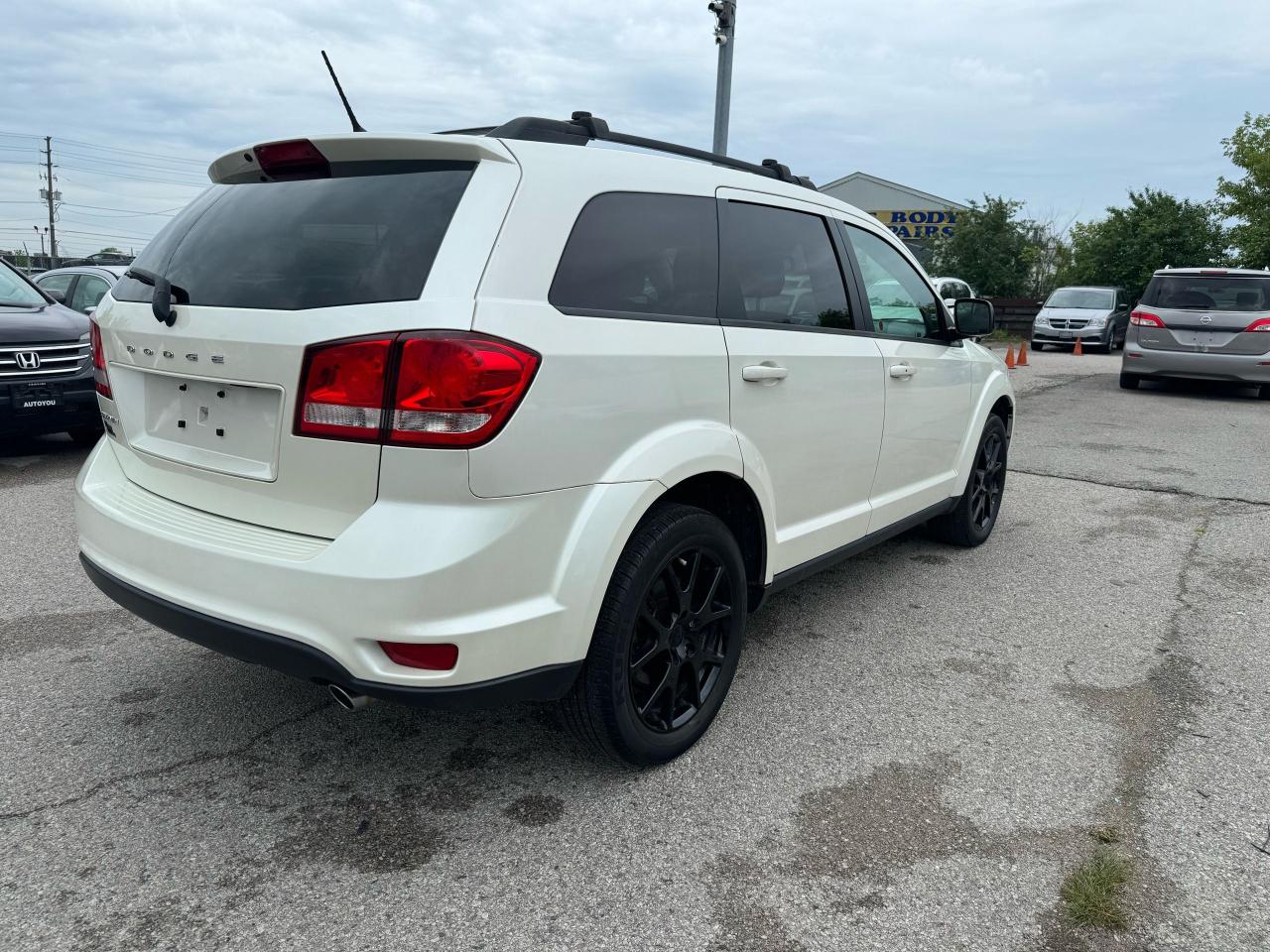 2015 Dodge Journey SXT Photo4
