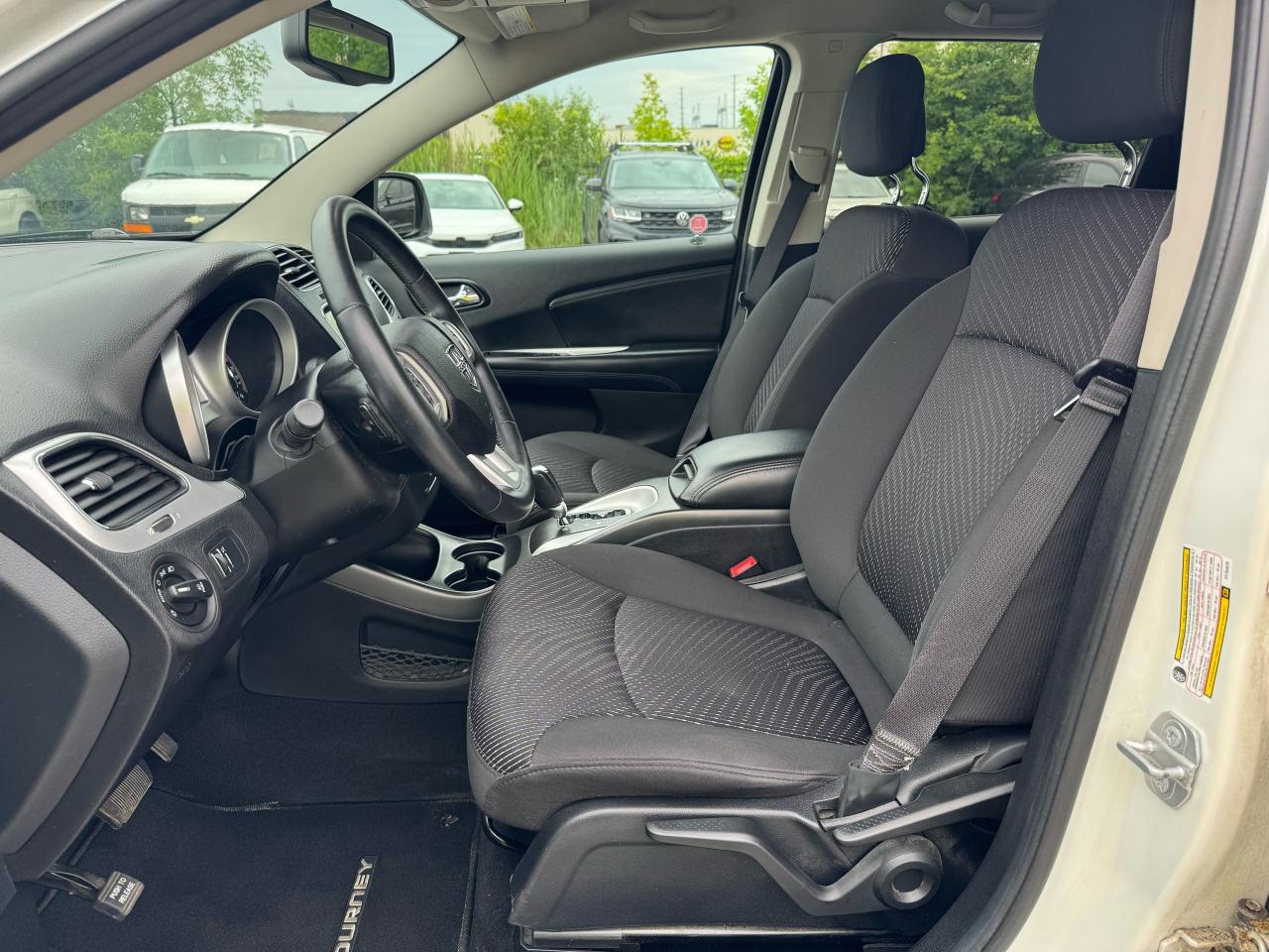 2015 Dodge Journey SXT - Photo #10