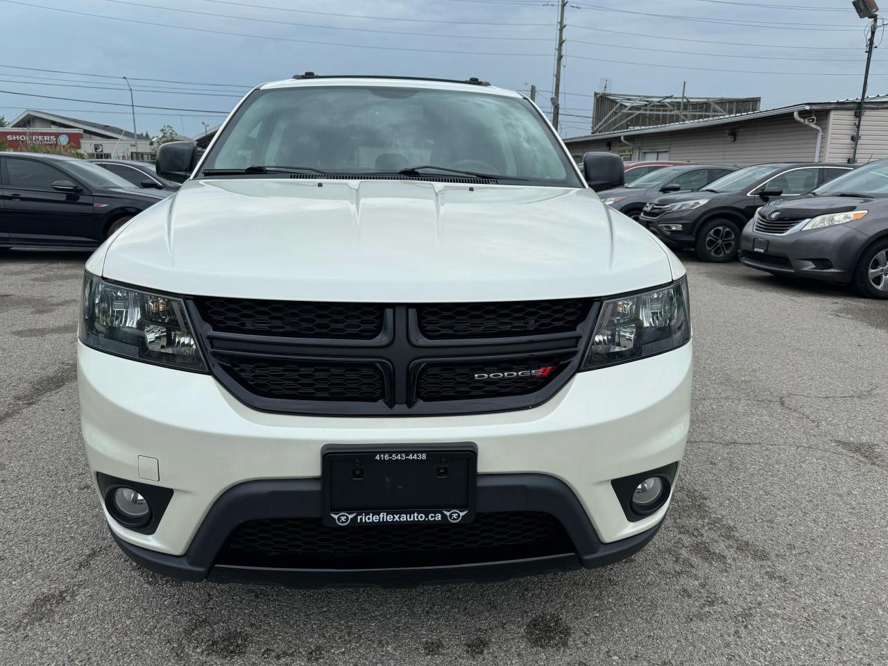 2015 Dodge Journey SXT - Photo #2