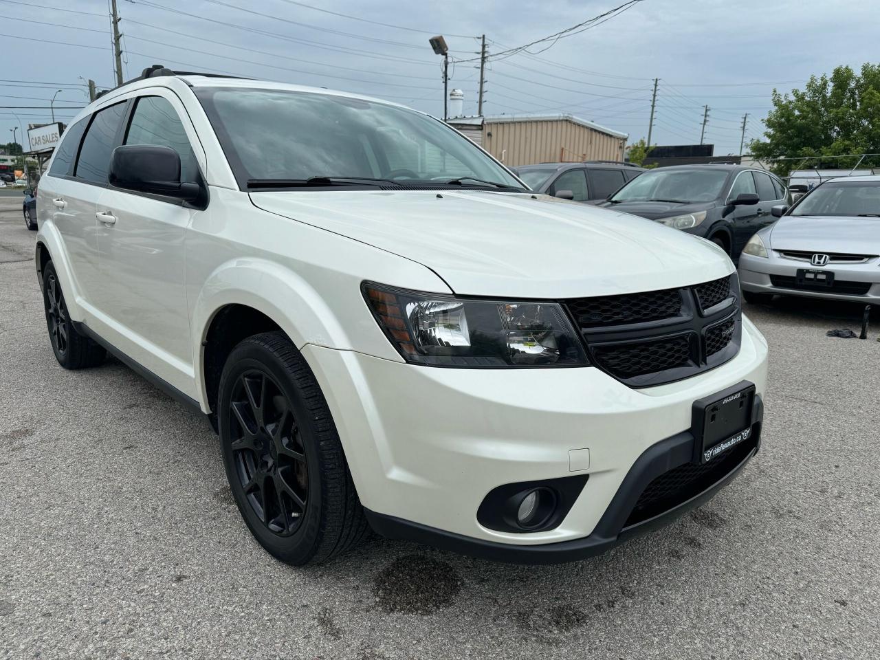 2015 Dodge Journey SXT Photo2