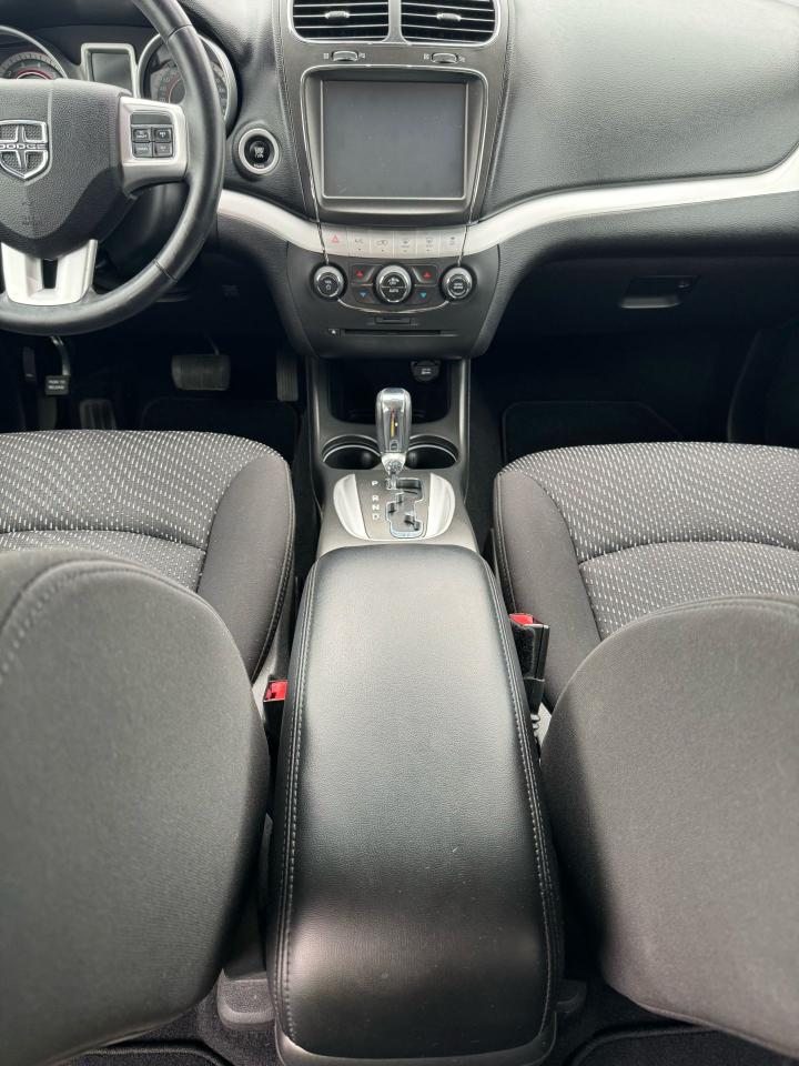 2015 Dodge Journey SXT - Photo #14