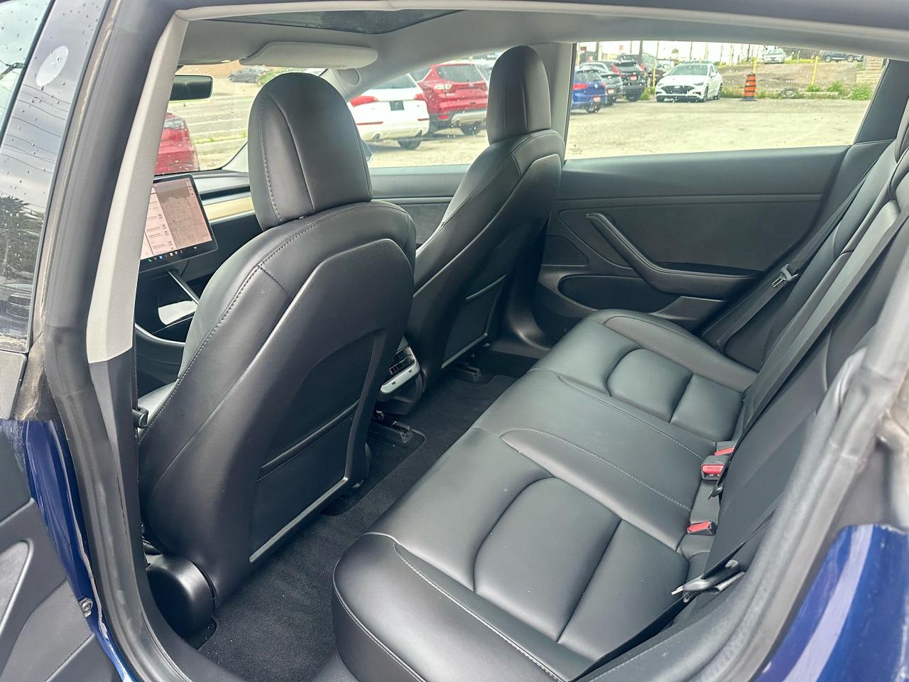 2020 Tesla Model 3 LONG RANGE - Photo #8