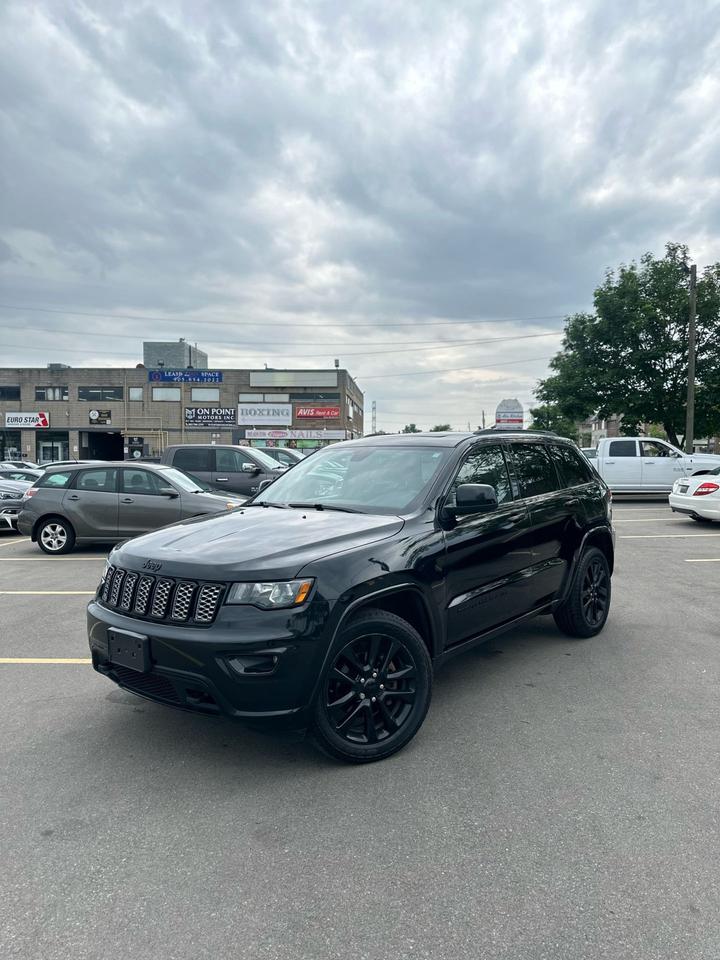2018 Jeep Grand Cherokee Altitude - Photo #1