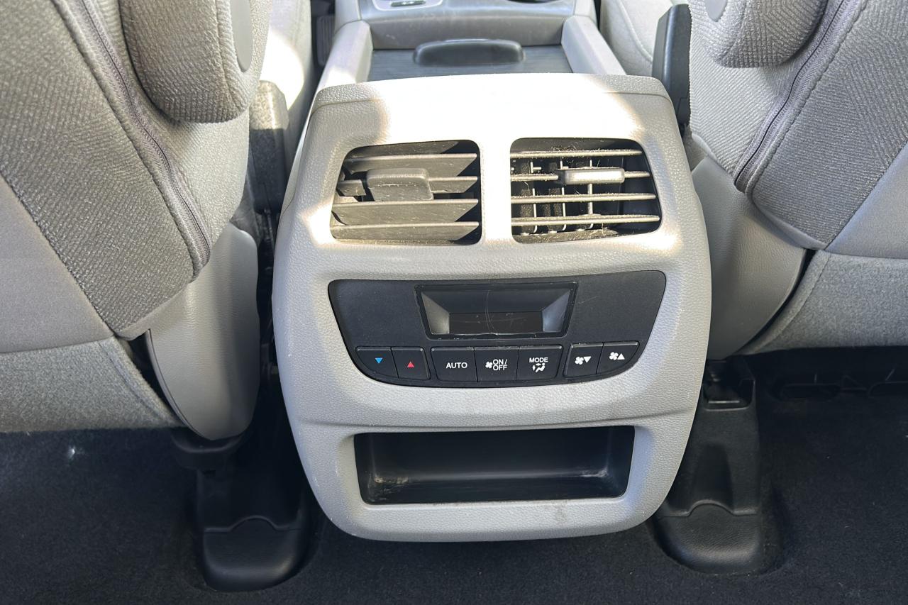 2016 Honda Pilot EX - Photo #13