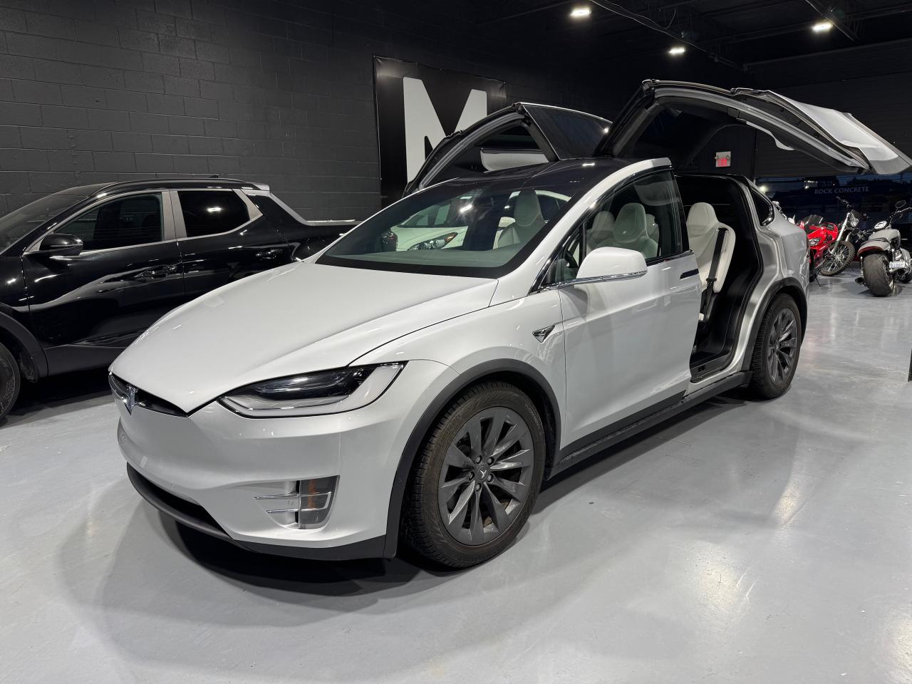 Used 2017 Tesla Model X 100D for sale in Mississauga, ON