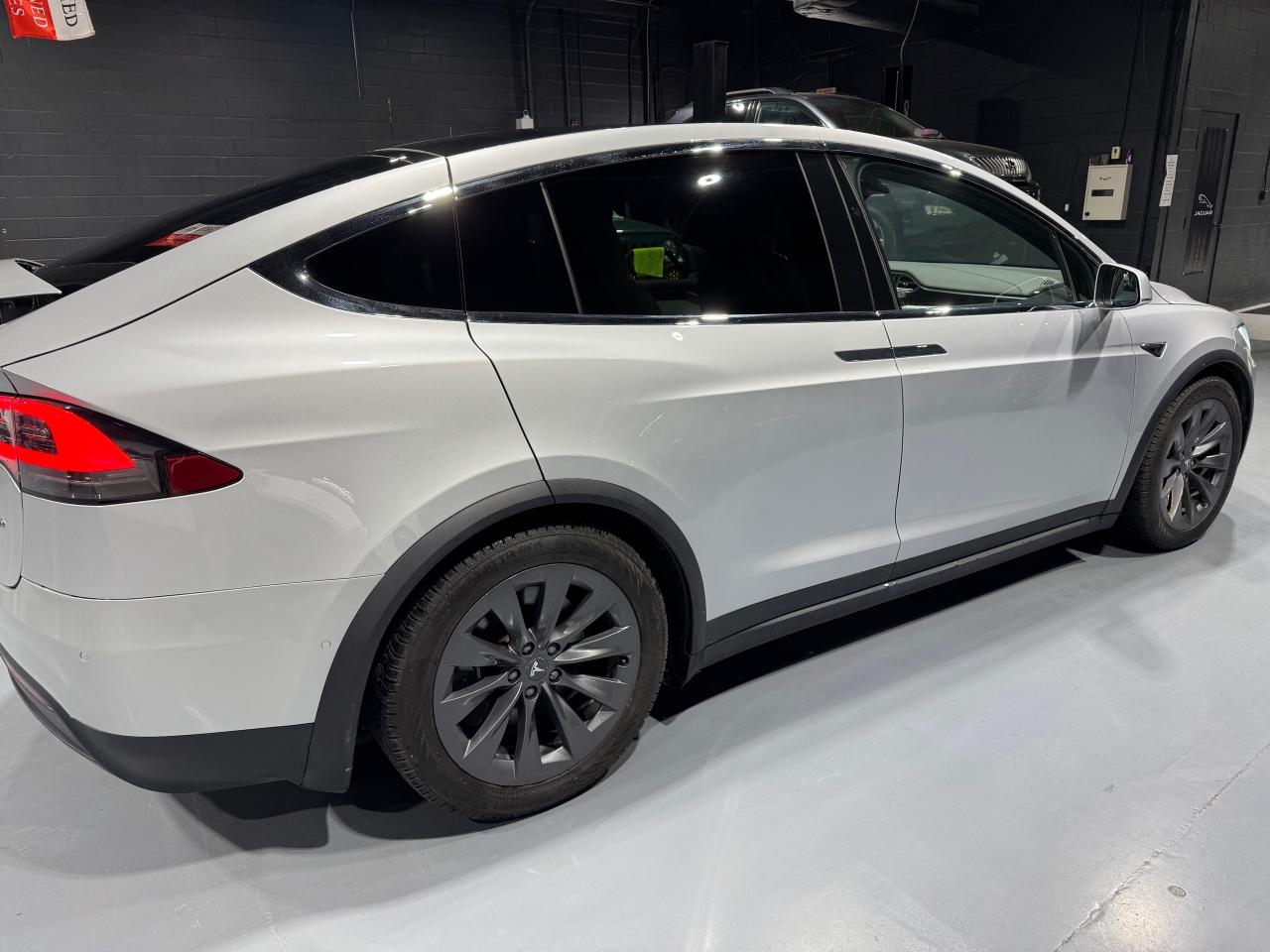 2017 Tesla Model X 100D - Photo #4