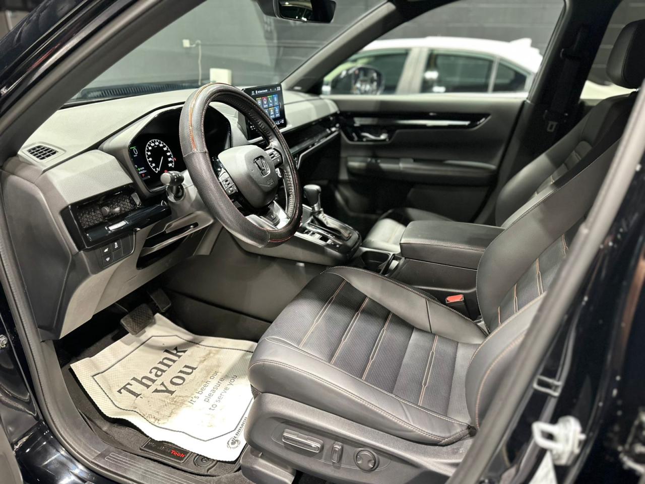 2023 Honda CR-V Touring AWD - Photo #11