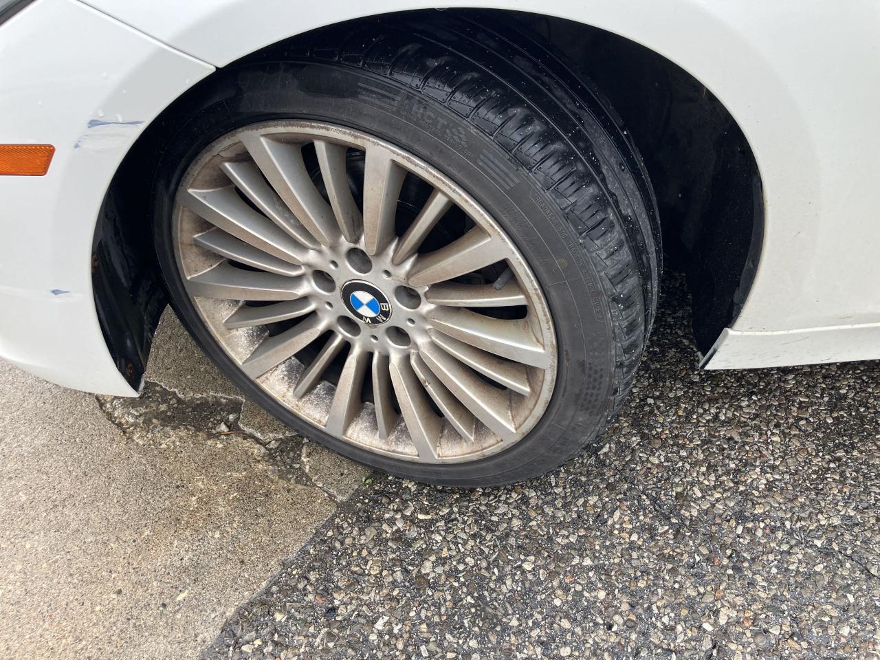 2015 BMW 3 Series 320i xDrive - Photo #6