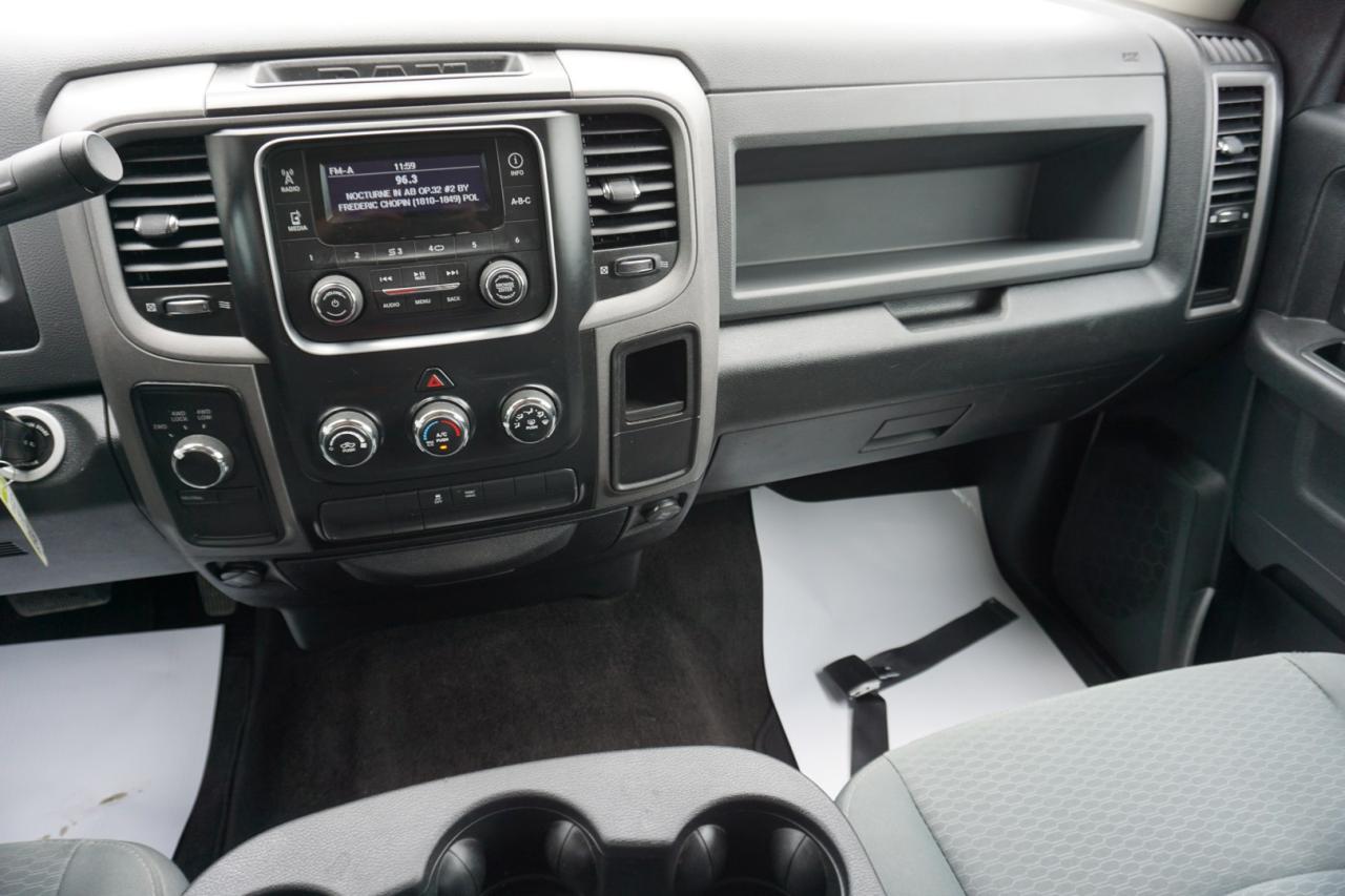 2016 RAM 1500 5.7L HEMI V8 ST CREW 4WD CERTIFIED *FREE ACCIDENT* ALLOYS SIDE BOARDS - Photo #12