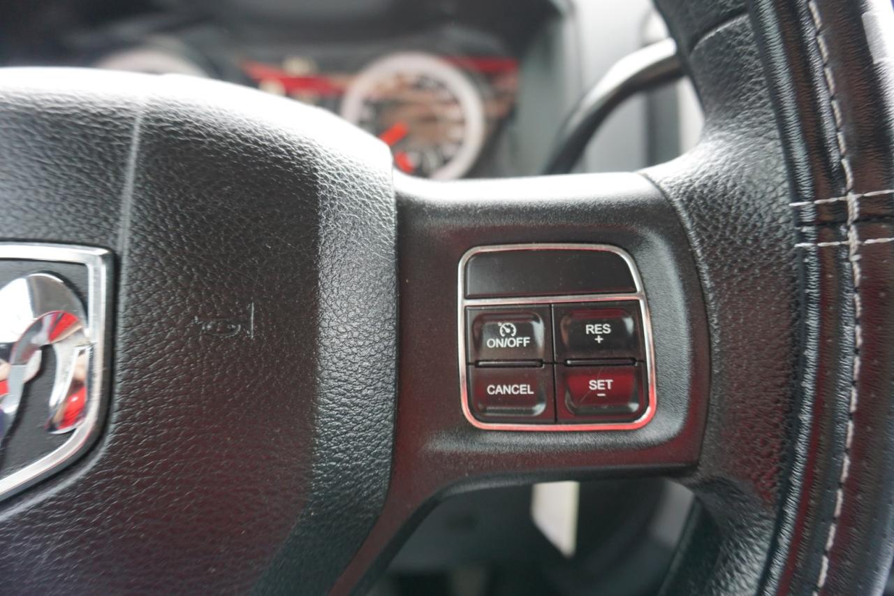 2016 RAM 1500 5.7L HEMI V8 ST CREW 4WD CERTIFIED *FREE ACCIDENT* ALLOYS SIDE BOARDS - Photo #28