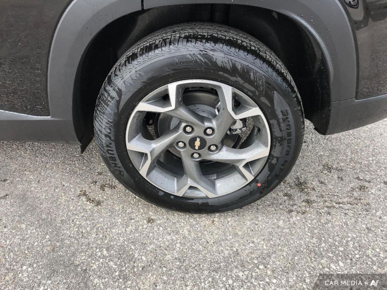 12704178