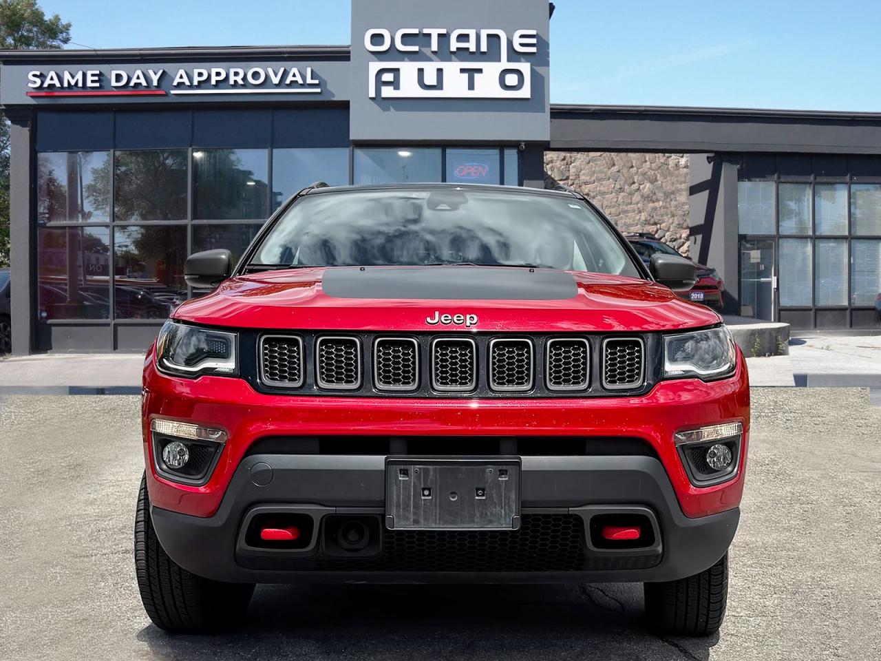 2018 Jeep Compass Trailhawk - Photo #2
