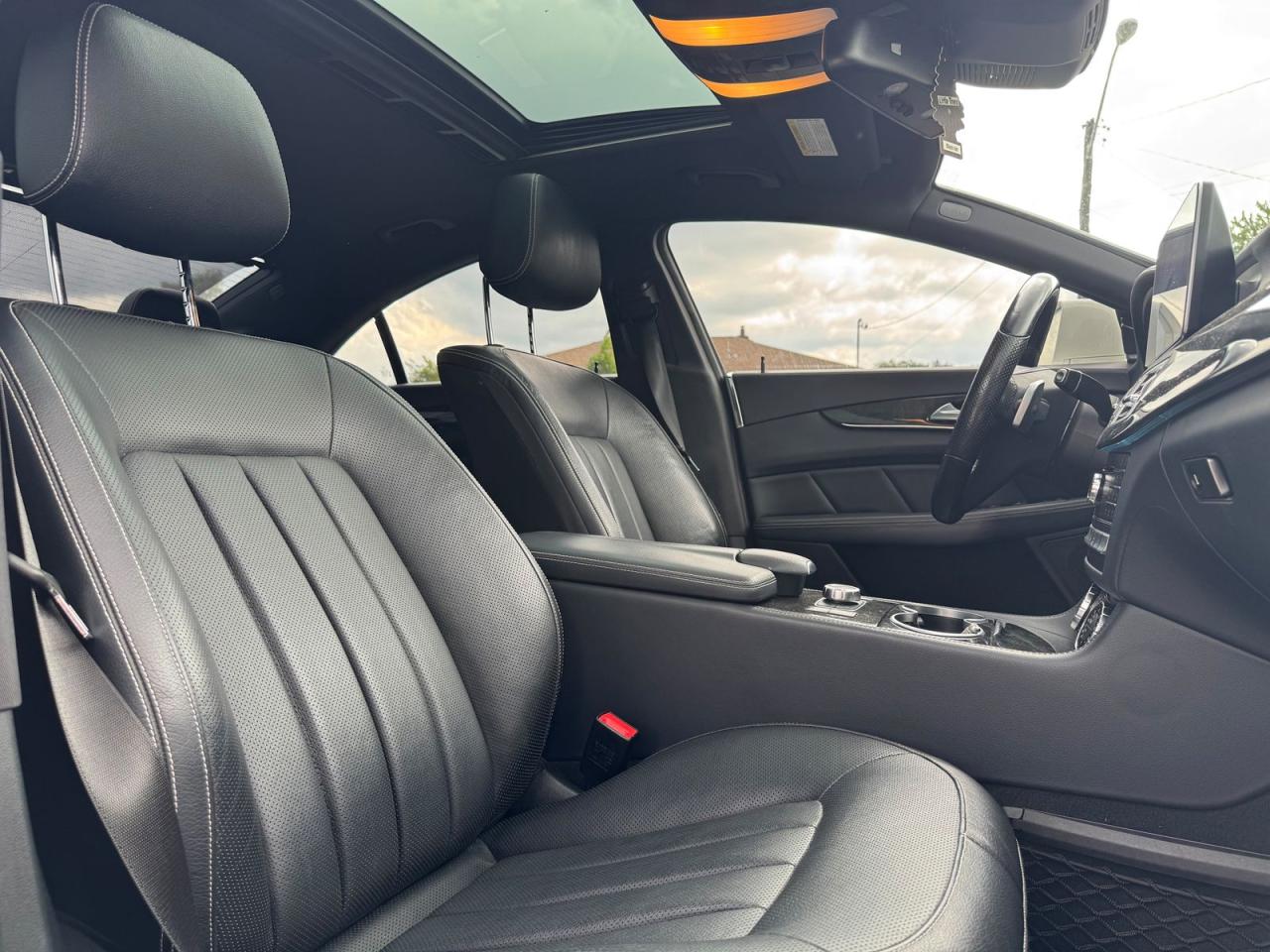 2017 Mercedes-Benz CLS-Class CLS550 4MATIC - Photo #26
