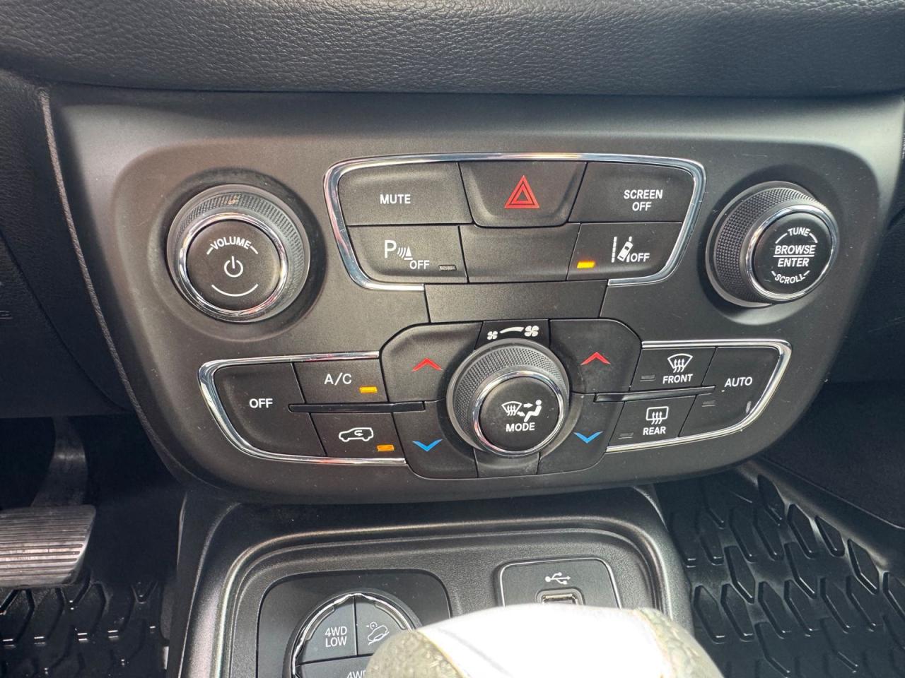 2018 Jeep Compass Trailhawk - Photo #16