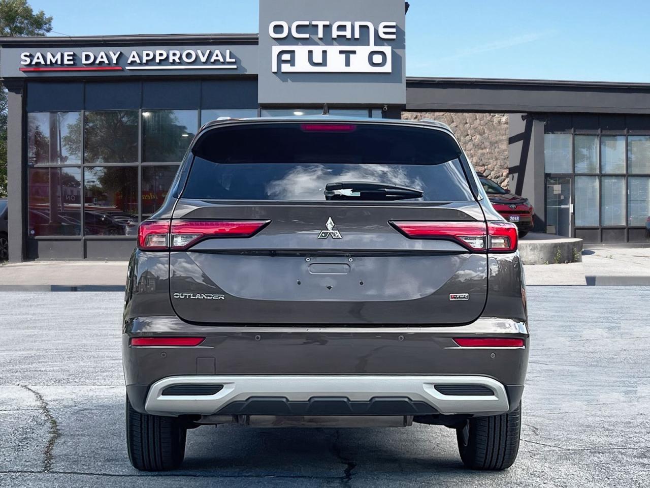 2022 Mitsubishi Outlander LE S-AWC - Photo #5