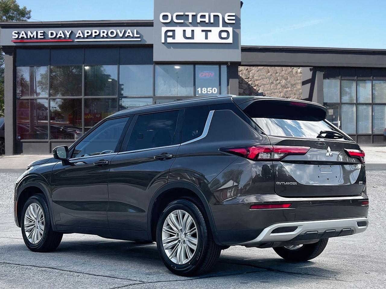 2022 Mitsubishi Outlander LE S-AWC - Photo #4