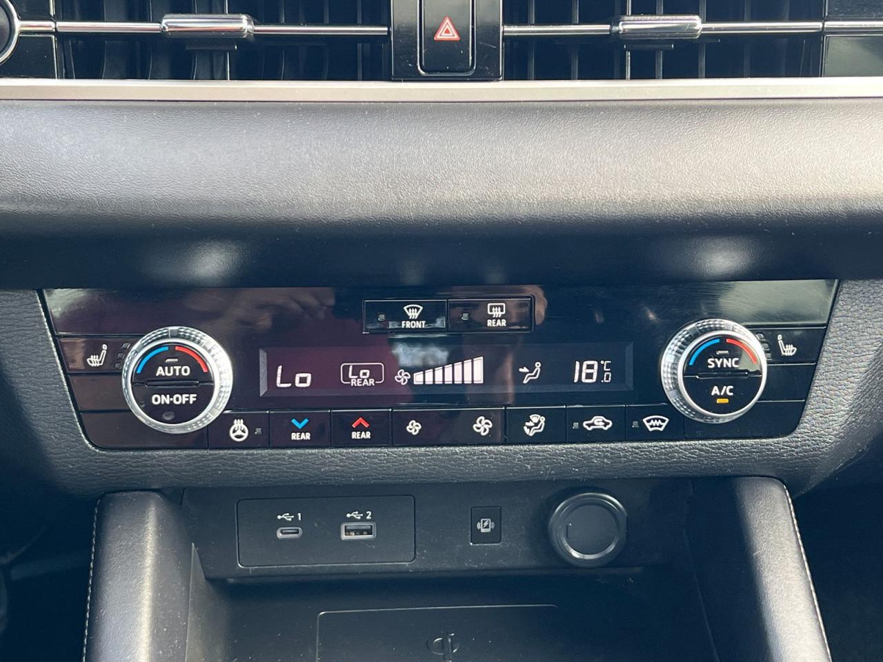 2022 Mitsubishi Outlander LE S-AWC - Photo #20