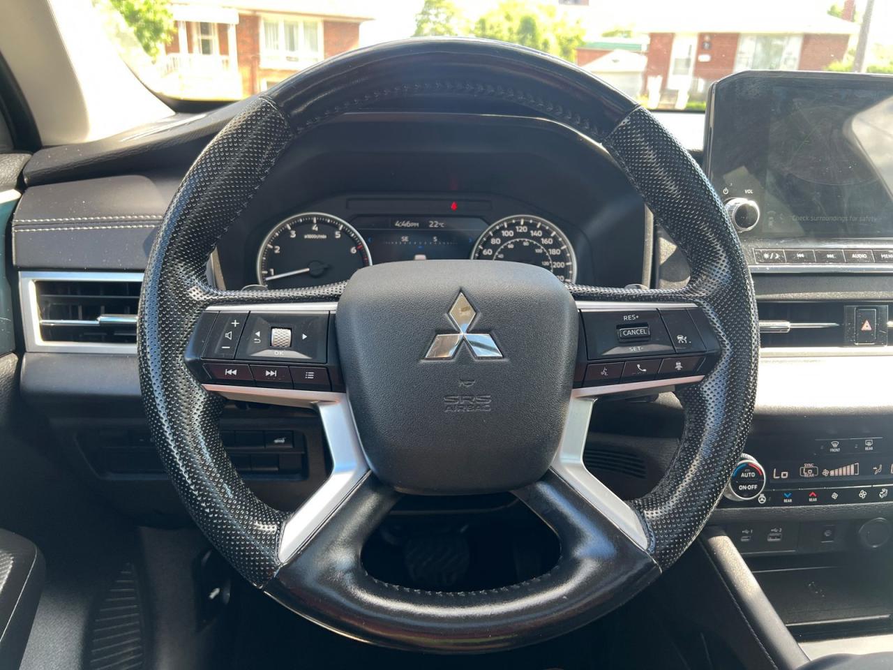 2022 Mitsubishi Outlander LE S-AWC - Photo #16