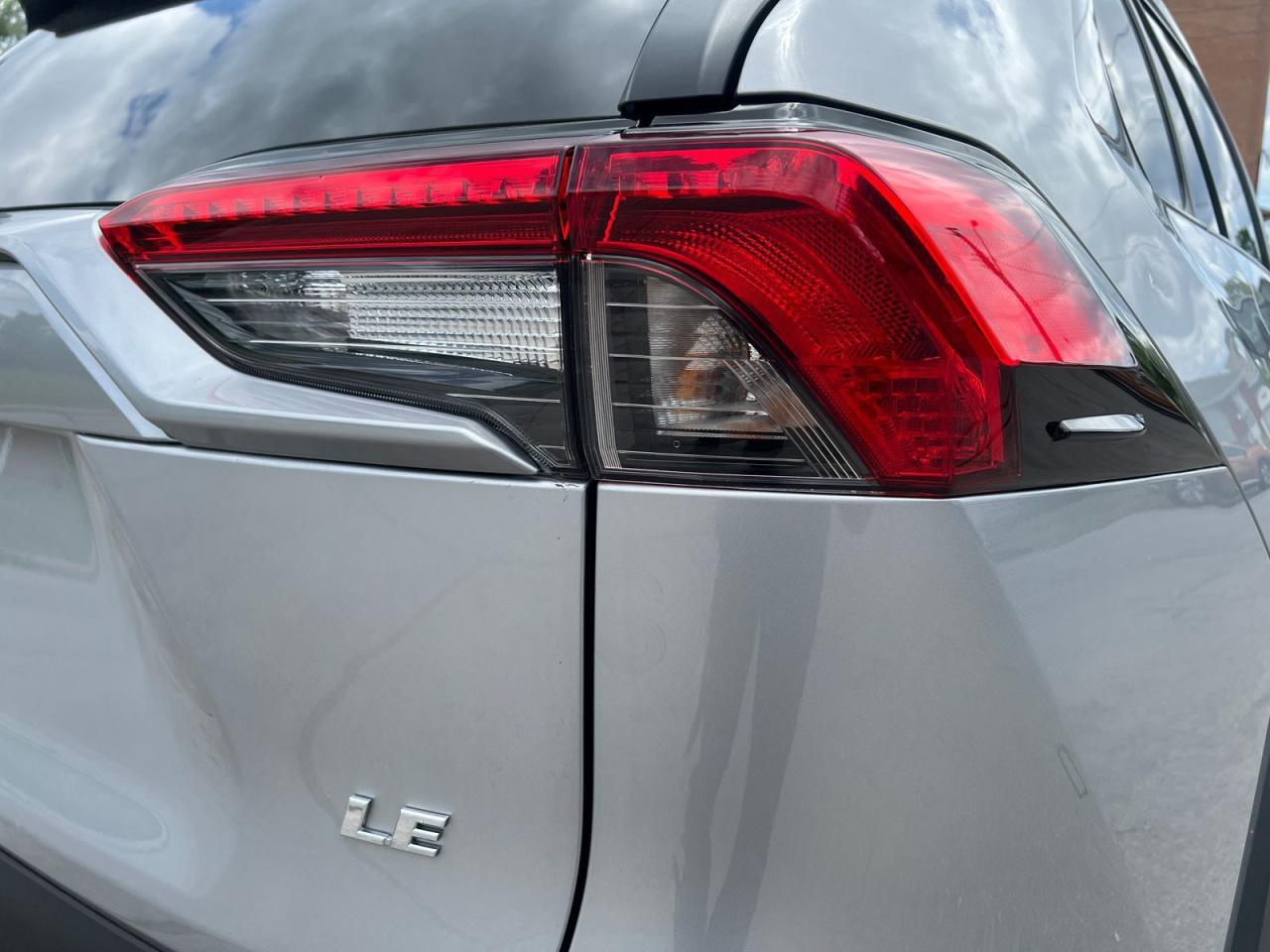 2021 Toyota RAV4 LE - Photo #7