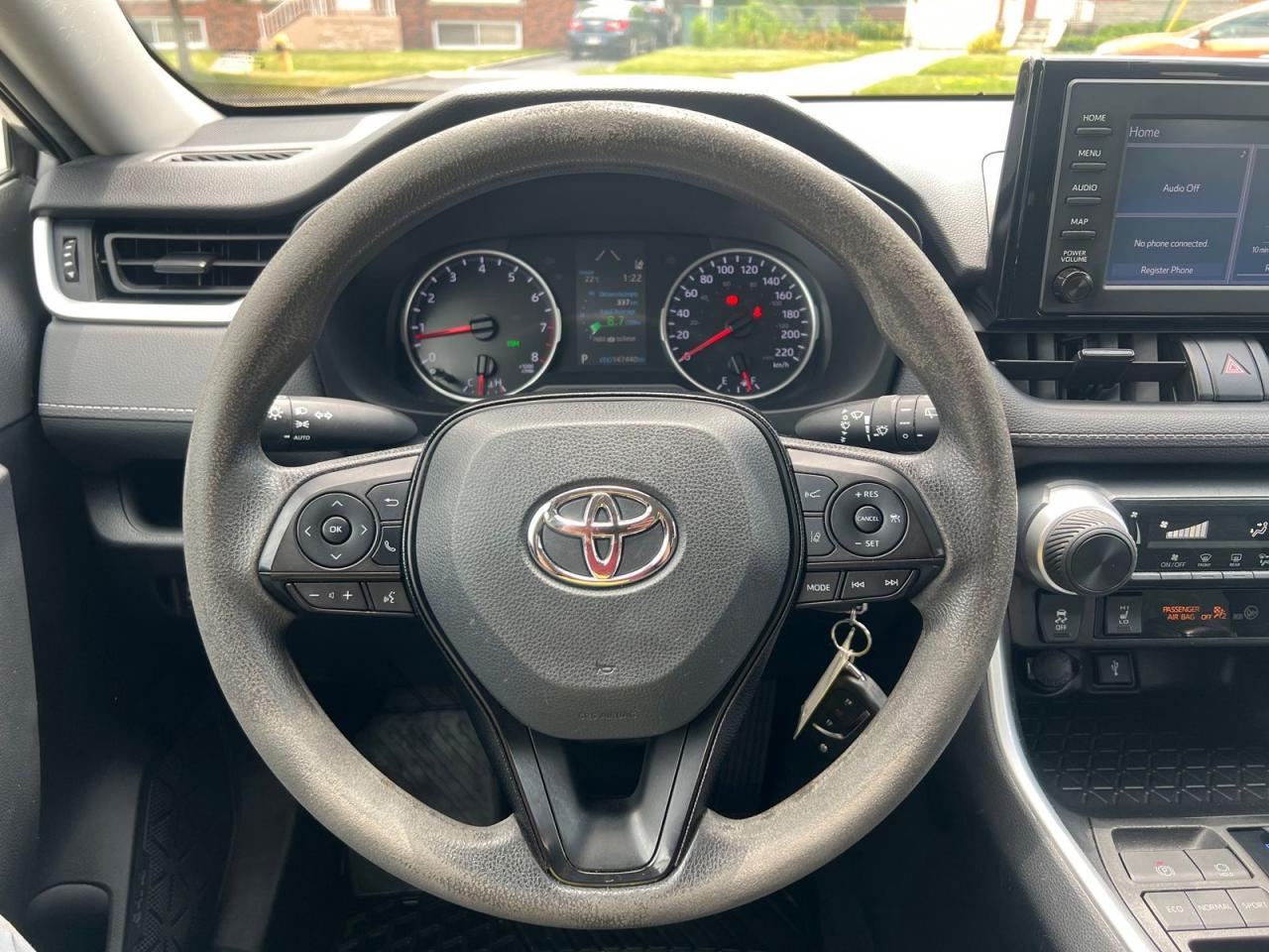 2021 Toyota RAV4 LE - Photo #17