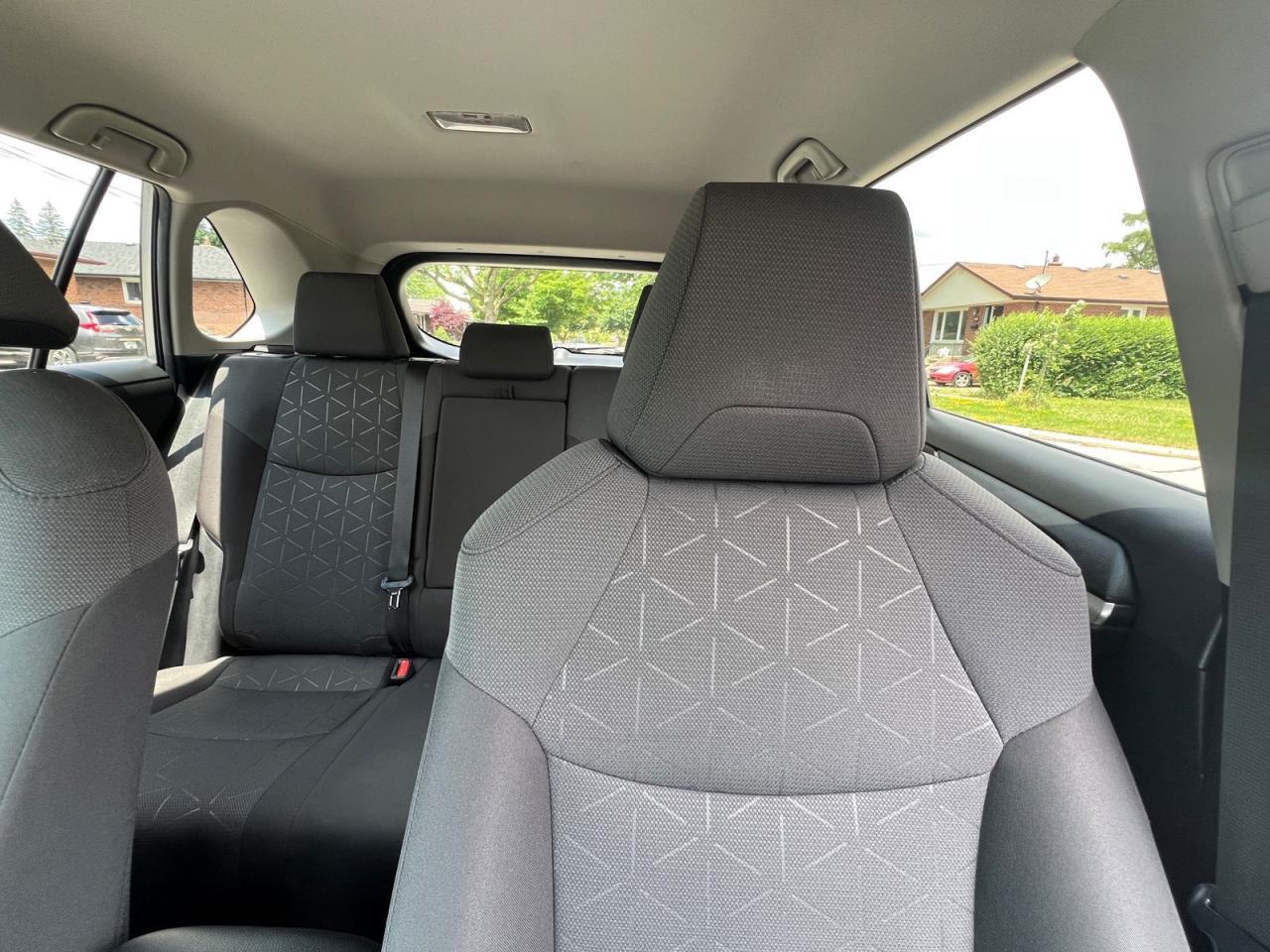 2021 Toyota RAV4 LE - Photo #25