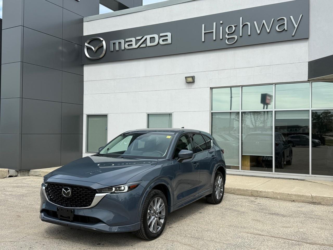 New 2025 Mazda CX-5 GT AWD for sale in Steinbach, MB