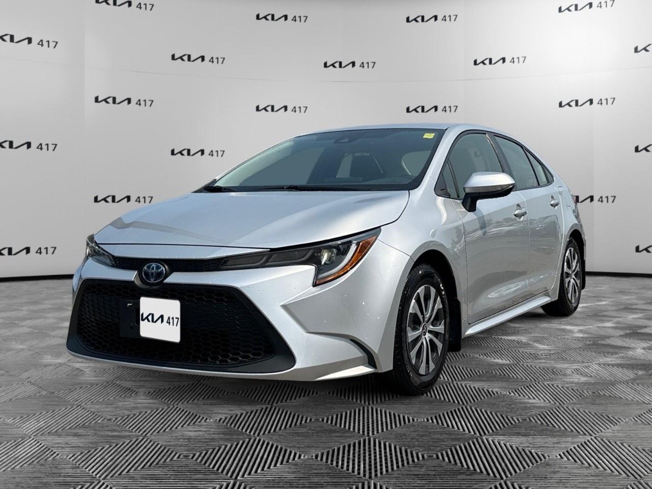 Used 2022 Toyota Corolla Hybrid CVT w/Li Battery for sale in Gloucester, ON