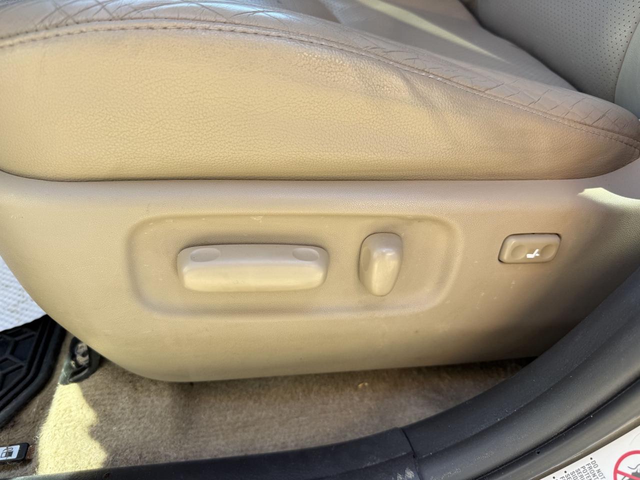 12704928