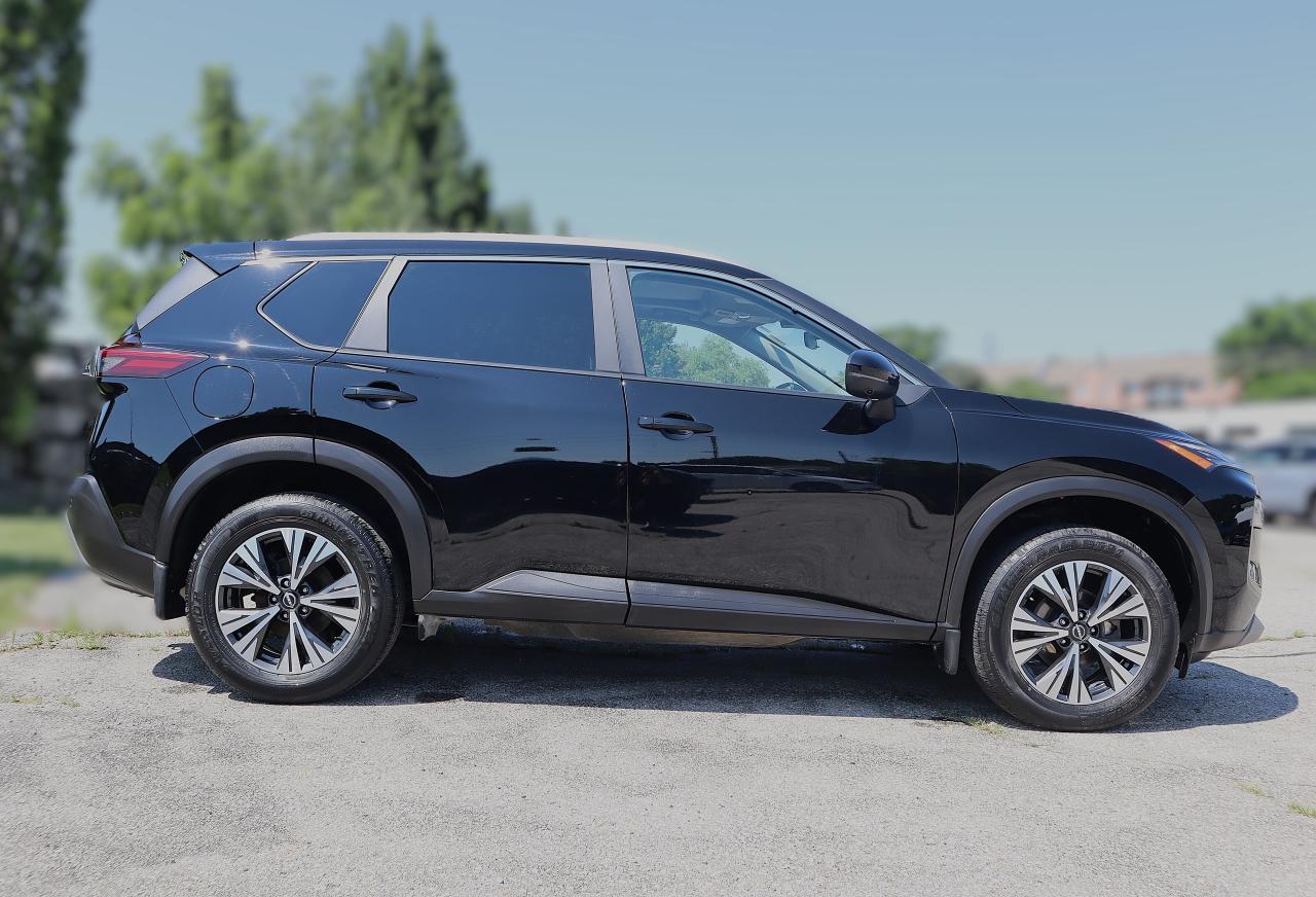2023 Nissan Rogue AWD SV Moonroof | PANORAMIC SUNROOF | REMOTE START Photo3