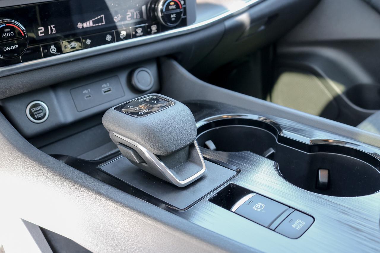 2023 Nissan Rogue AWD SV Moonroof | PANORAMIC SUNROOF | REMOTE START Photo