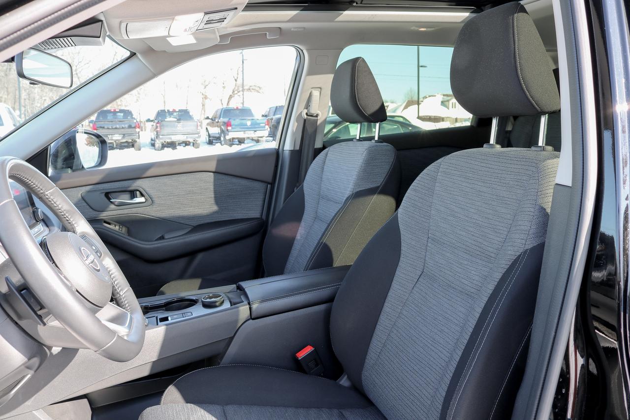 2023 Nissan Rogue AWD SV Moonroof | PANORAMIC SUNROOF | REMOTE START Photo