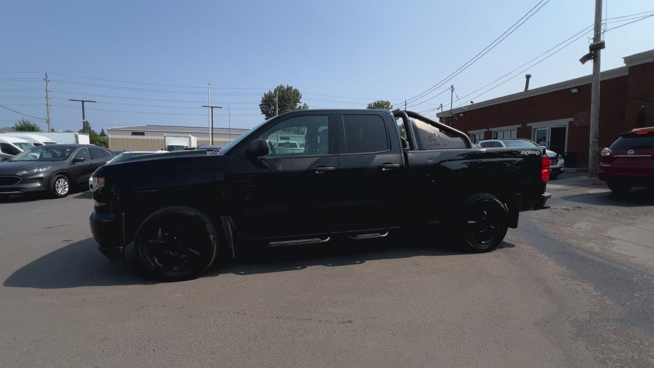 2017 Chevrolet Silverado 1500 4X4| 5.3L V8| SPECIAL OPS| TOW PKG| ALLOYS Photo