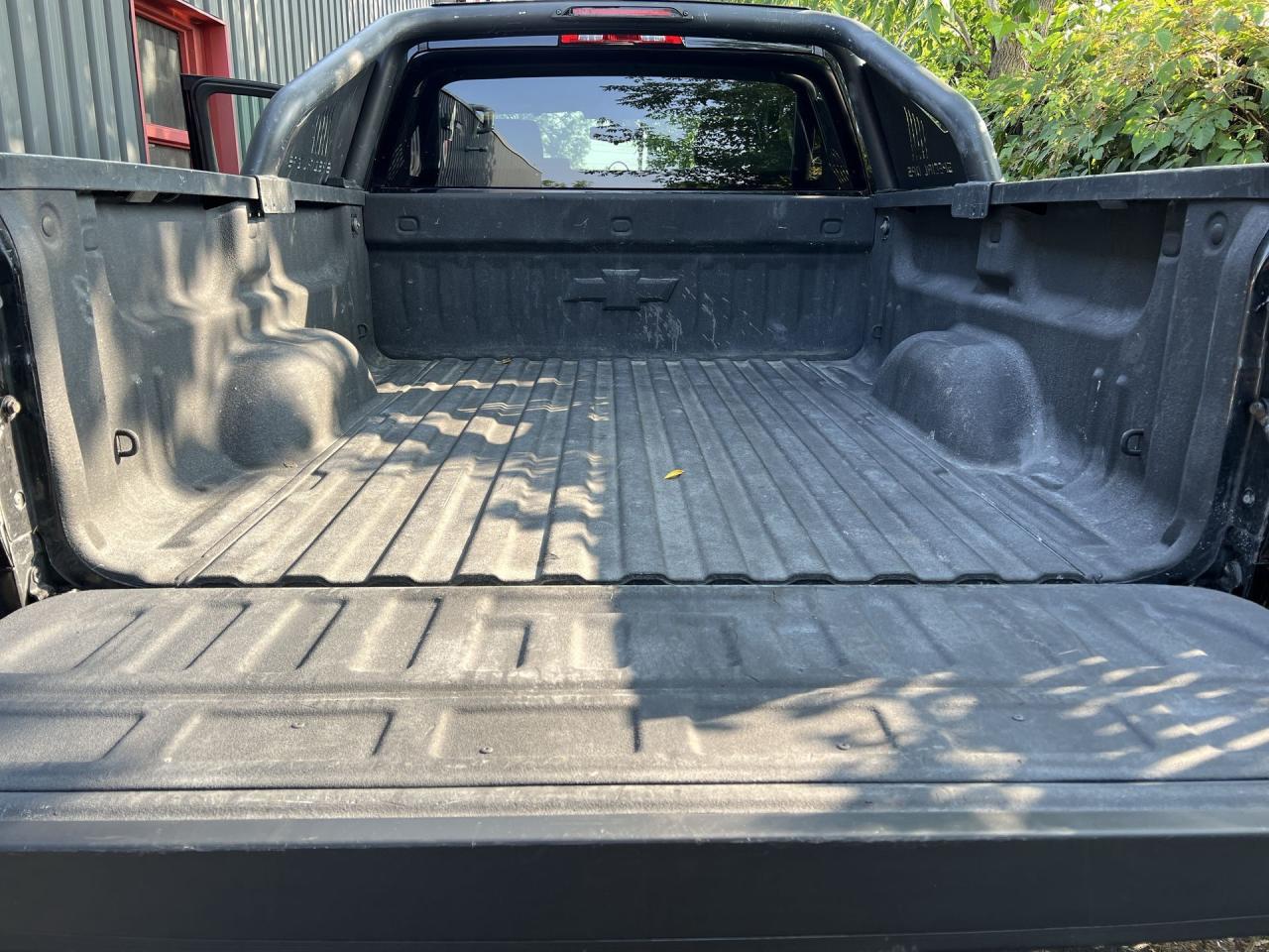 2017 Chevrolet Silverado 1500 4X4| 5.3L V8| SPECIAL OPS| TOW PKG| ALLOYS Photo