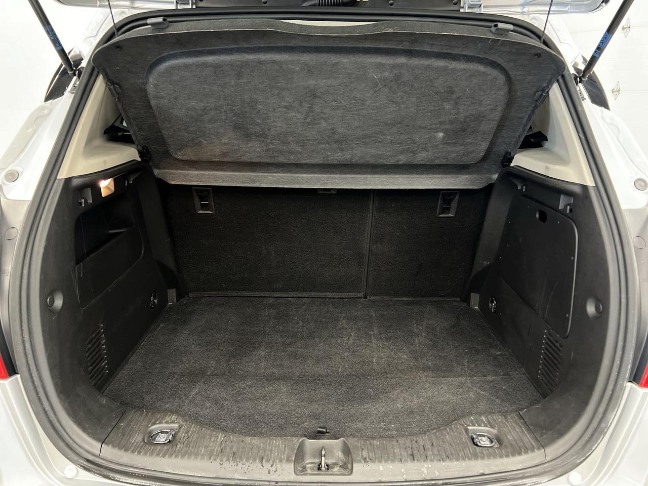 2019 Buick Encore AWD | LEATHER | CARPLAY | 18IN ALLOYS | REAR CAM Photo